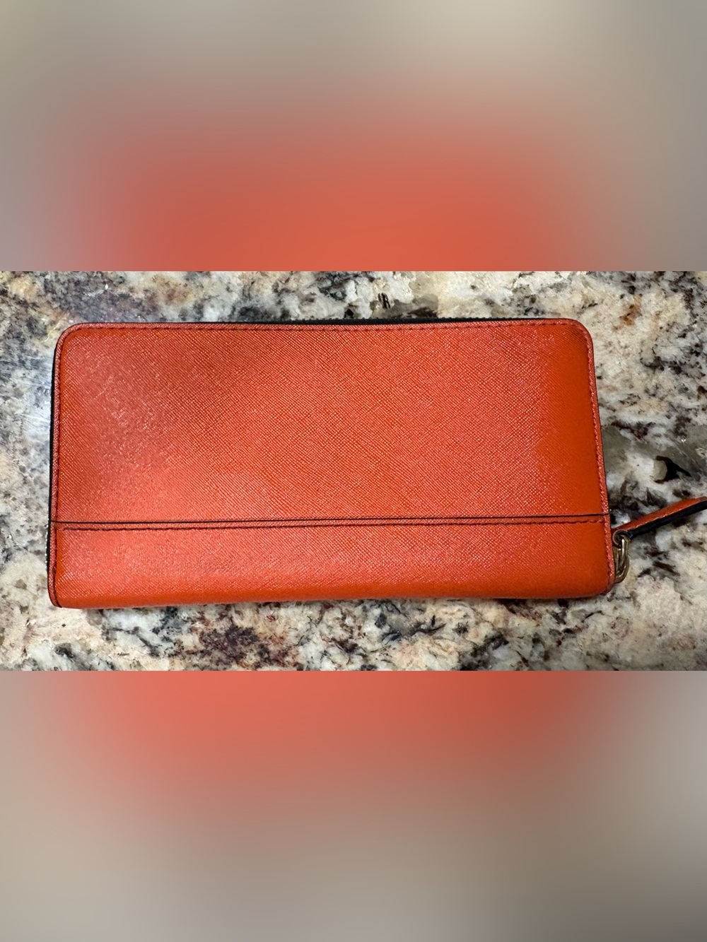 Beautiful Marc Jacobs zip around multi compartment wallet - Picture 4 of 6